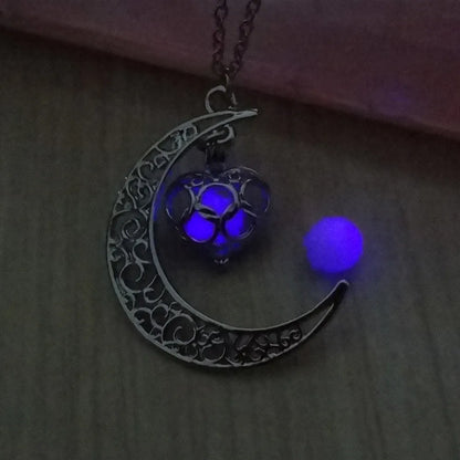 Vintage Moon Glowing Necklace